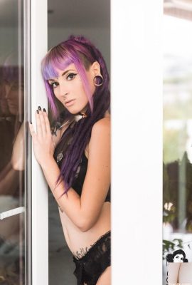 (Suicide Girls) Brighid – আমাকে সম্পাদনা করুন