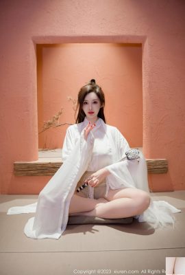 Zhou Yanxi Fairy Style White Taoist Robe (95P)