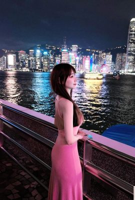 “অঞ্জিউ” এর খুব আকর্ষণীয় বক্ররেখা রয়েছে (17 পি)