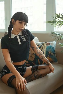(Suicide Girls) মে 09, 2025 – অ্যালব্ল্যাক – আসুন নাচ … পরে (48 পি)