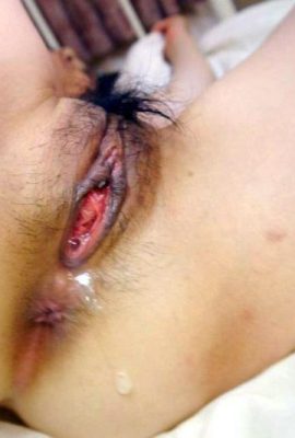 খুব মেয়েলি পরিপক্ক মহিলার দিকে তাকানো আমাকে চায় (16 পি)