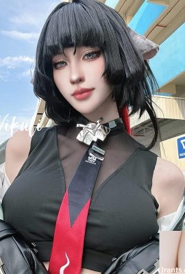Coser”ভিকু ক্যাট লিলি” সেক্স একটি নতুন উচ্চতা অনুভব করে (10 পি)