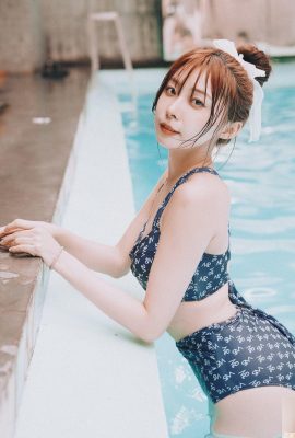 মেলা এবং কোমল মেয়ে “মিকো” মিষ্টি মুখ এবং মারাত্মক চিত্রটি আকর্ষণীয় (10 পি)