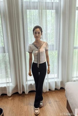 চাইনিজ মডেল জেসমিন মানবদেহের ব্যক্তিগত ফটো সেট (57 পি)