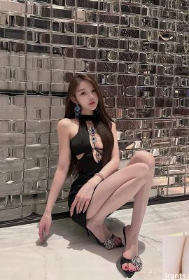 লম্বা এবং পাতলা “লু তিয়ানই” এত গরম (10 পি)