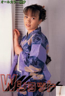 ইউআরএ-বুকস ডাবল শট এ পর্ন তারকা