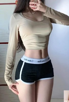 রাজকীয় বোন “জেসিকা রুইক্সুয়ান” তার দ্বারা দূরে সরে যেতে চলেছে (10 পি)