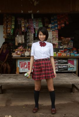 (মাকি মাকি) মনোমুগ্ধকর চোখ এবং সেক্সি চিত্র আপনাকে তাত্ক্ষণিকভাবে গভীরভাবে আকৃষ্ট করে তোলে (26 পি)