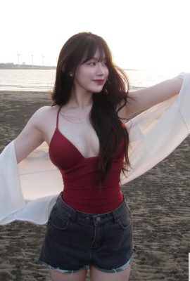 “ইউ” এর কমনীয়তা এবং যৌনতার সহাবস্থান মানুষকে তাদের দৃষ্টি আকর্ষণ করতে অক্ষম করে তোলে (10 পি)