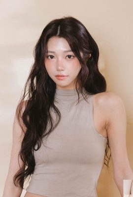 “ইয়াং জিয়াজেন” এর মোটা ফিগারটি এতই নজরকাড়া… (10P)