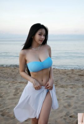 বড় চোখ “Cai Ruixue” এর সুন্দরী মেয়েটির বুকে গভীর খাঁজ রয়েছে এবং তার স্তনগুলি এত বড় যে তারা উপচে পড়ছে (10P)